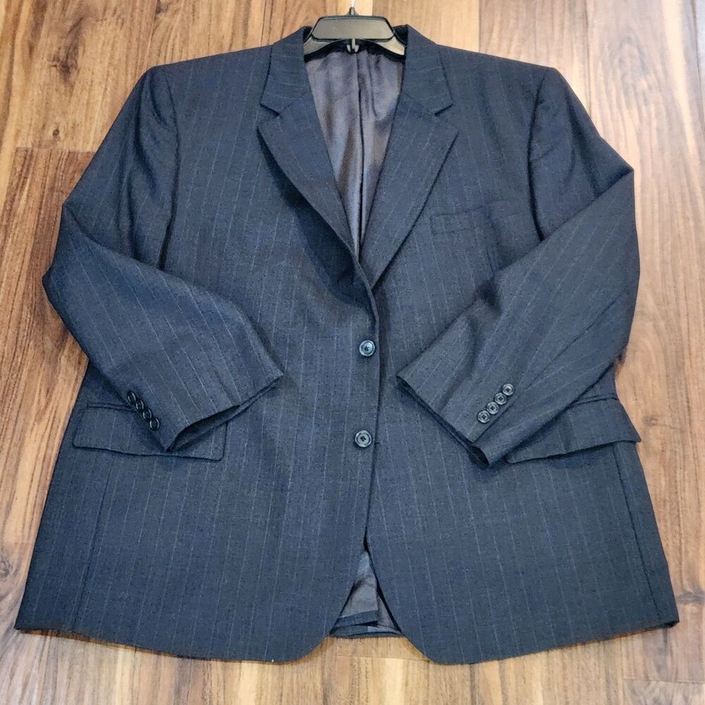 Jos A Bank Men's 50R Blazer Sport Coat Gray Pinstripe 100% Wool 2 Button